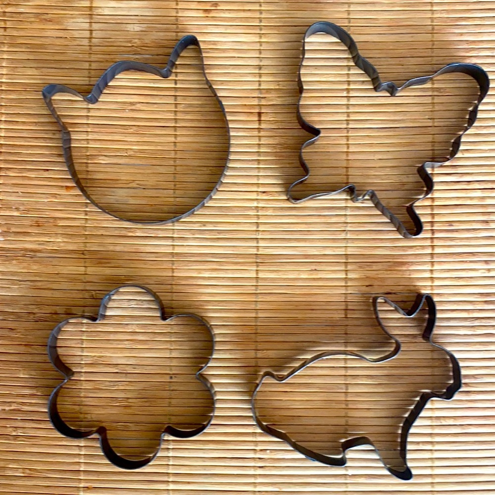 Set of 4 Spring Breakfast Molds